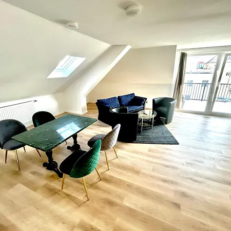 Apartment Penthouse *
